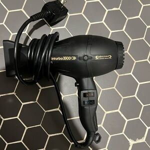 Turbo Power Twin Turbo blow dryer